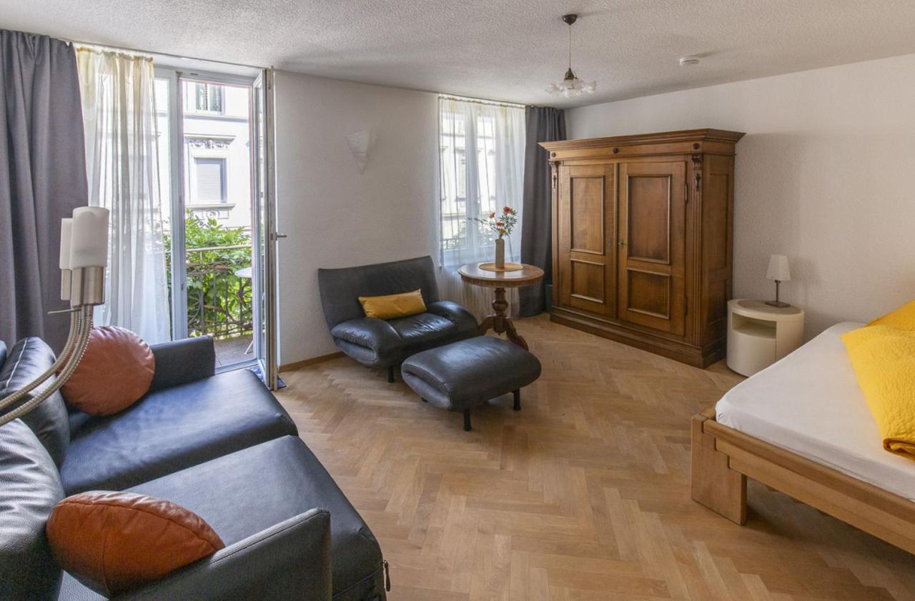 Apartments Im Cafe Einstein Freiburg im Breisgau Eksteriør bilde